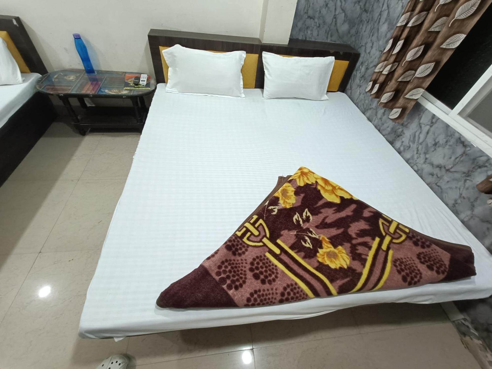 Ginger Hotels Ujjain Tower Kshipra Inn-Family Stay Airconditioned Hotel Екстер'єр фото