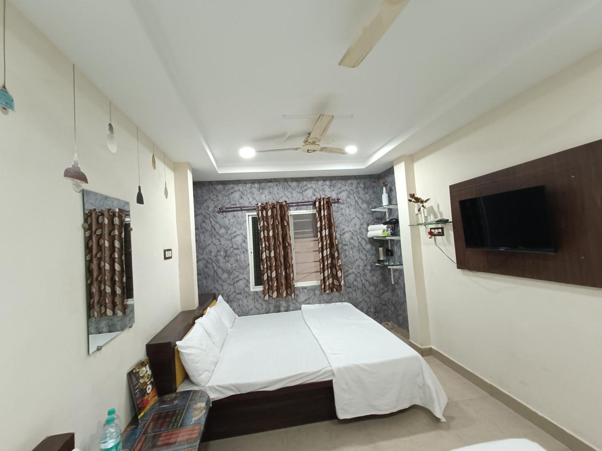 Ginger Hotels Ujjain Tower Kshipra Inn-Family Stay Airconditioned Hotel Екстер'єр фото