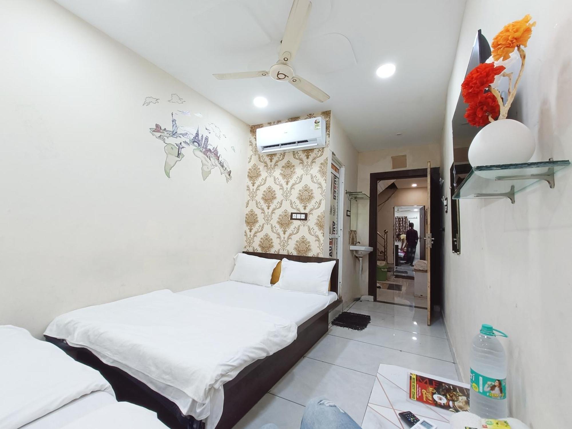Ginger Hotels Ujjain Tower Kshipra Inn-Family Stay Airconditioned Hotel Екстер'єр фото